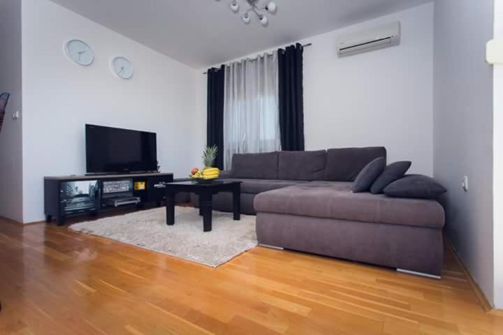 Apartman Mila Kaštela Zewnętrze zdjęcie